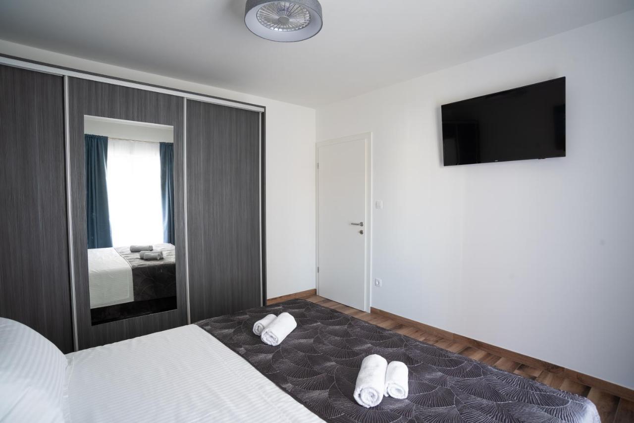 Ferienwohnung Onyx Split Exterior foto