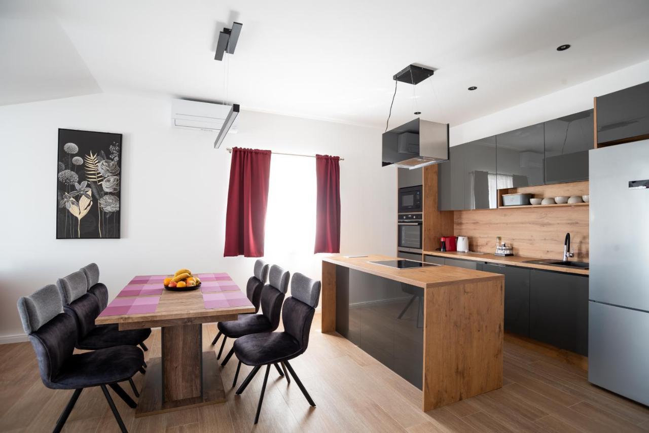 Ferienwohnung Onyx Split Exterior foto