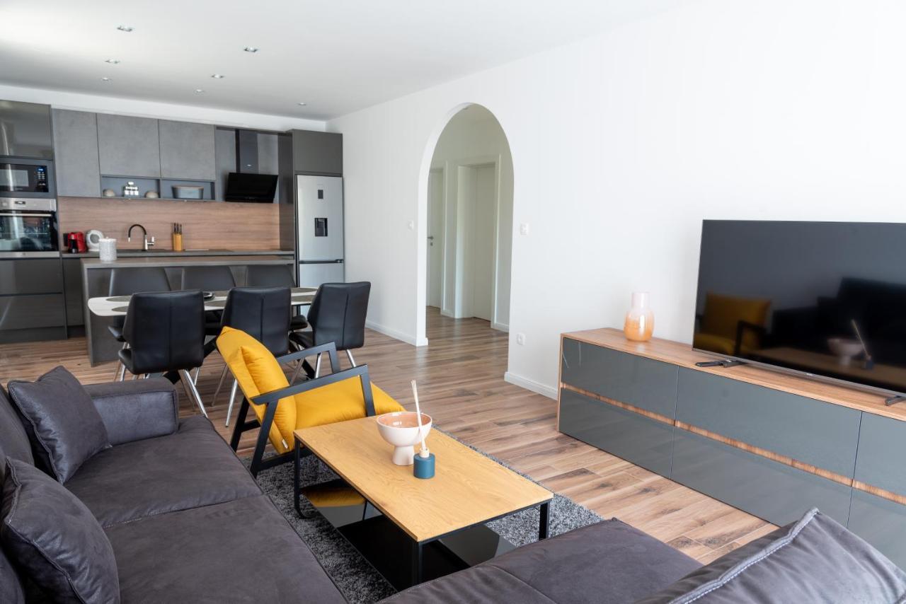 Ferienwohnung Onyx Split Exterior foto